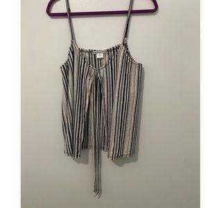 Sleeveless tank top